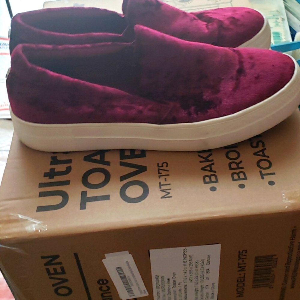Burgundy crushed velvet slip ons